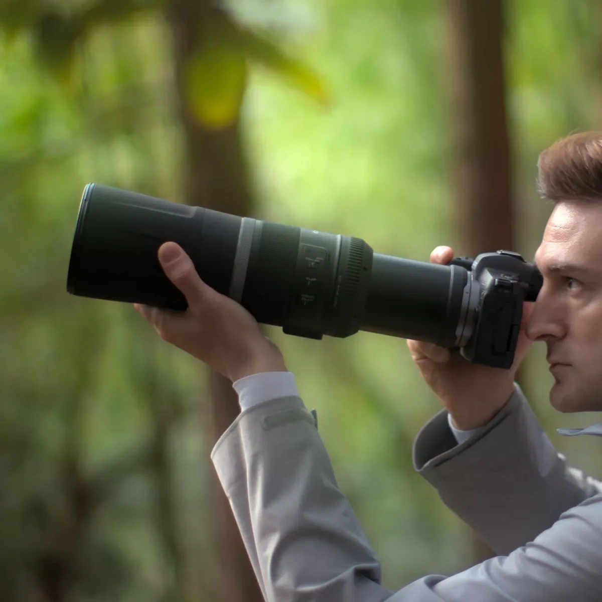 Canon RF 800mm F11 IS STM Lens Lifestyle 2